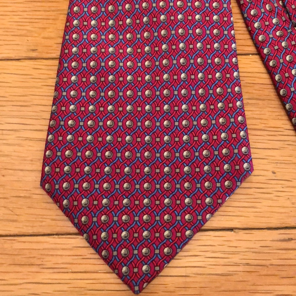 HERMÈS Tie. Great condition.